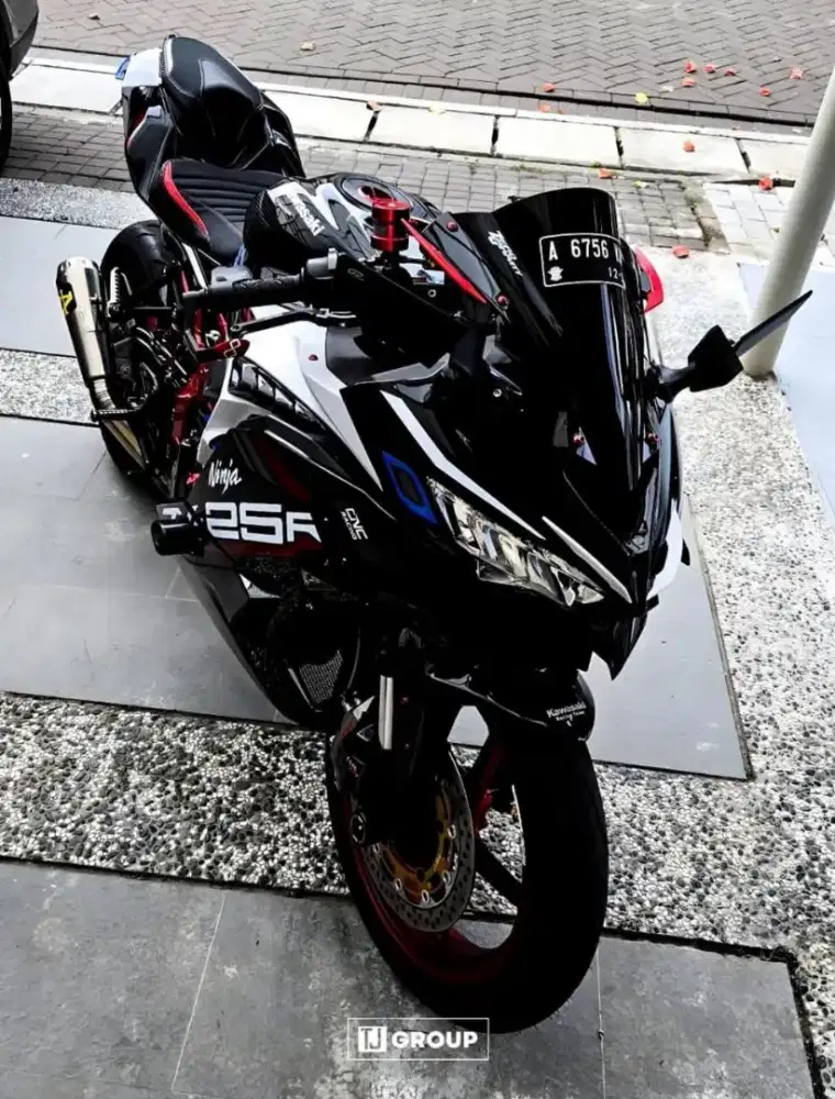 Kawasaki Ninja ZX25R 2020