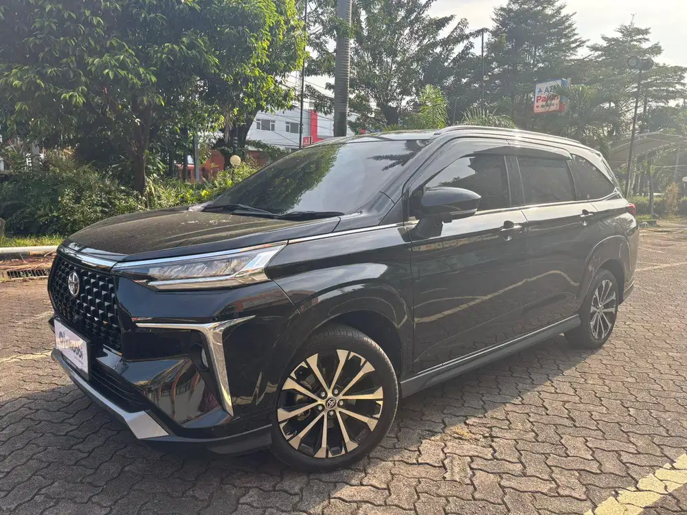 Pajak Panjang - Toyota Avanza 1.5 New Veloz CVT Bensin-AT 2022