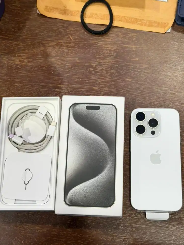 IPhone 15 Pro 128 GB White Titanium