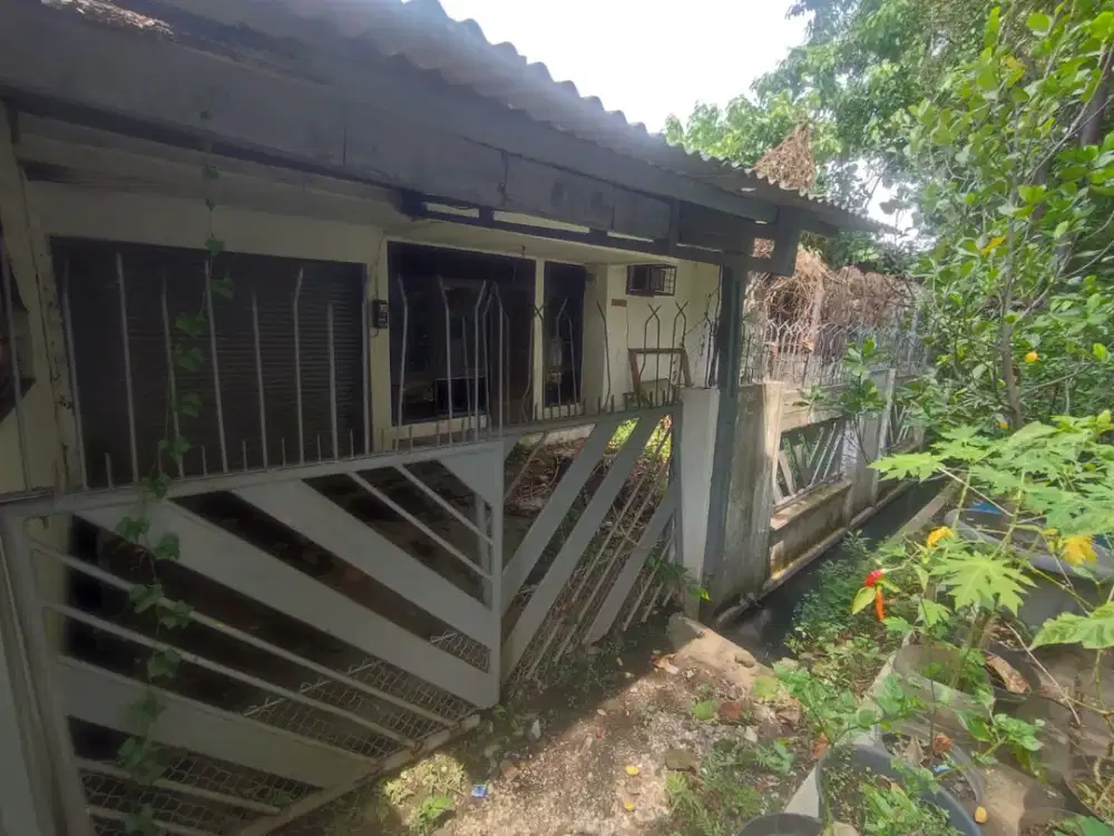 Rumah daerah Puri Anjasmoro Semarang – 11016