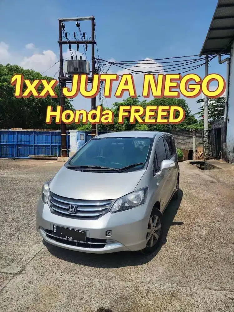 HONDA FREED 2011 JUAL MURAH