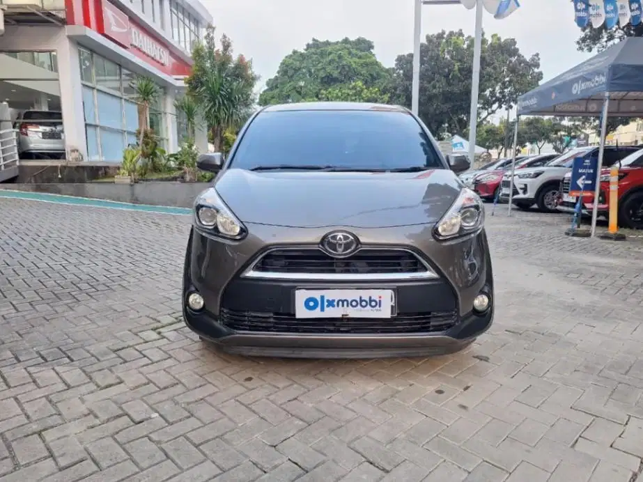 DP MURAH Toyota Sienta 1.5 G Bensin-AT 2017 CZMFB