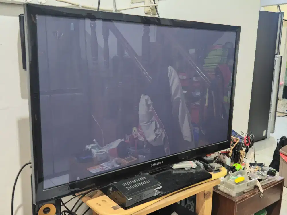 Samsung Plasma Analog 42 inchi