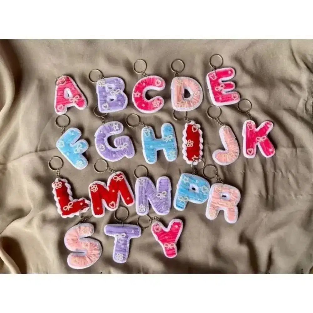 keychain Huruf Inisial