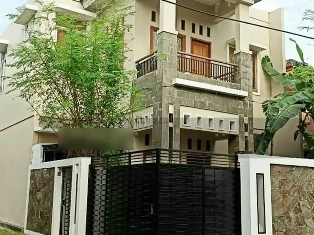 Rumah Second Luas Full Furnish Selangkah Tol Jatiwarna Bekasi