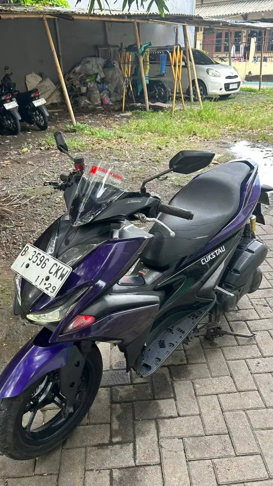 AEROX TIPE R 2018 SILVER BIRU