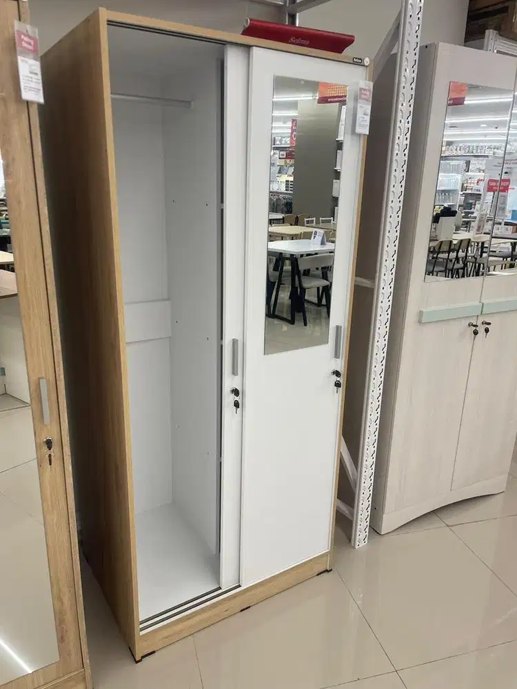 Lemari pakaian sliding 2 pintu
