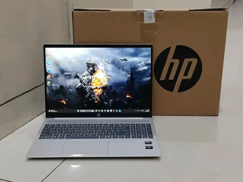 Like new laptop hp omnibook 5 amd ryzen ai 7 fulset
