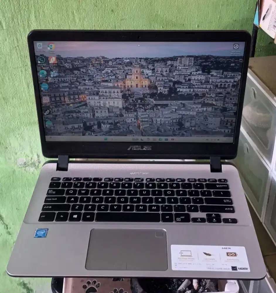 Asus vivobook X70M