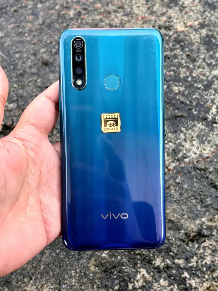 VIVO 1918 Z1 PRO 4/64