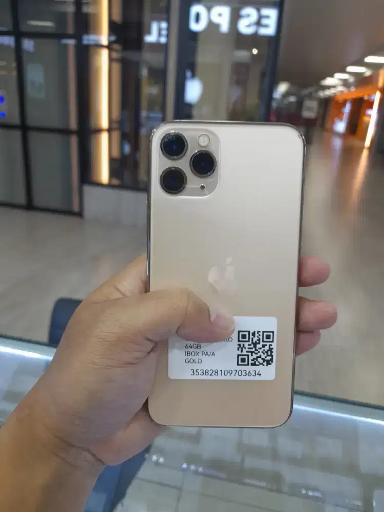 Iphone 11 pro 64GB second garansi resmi ibox