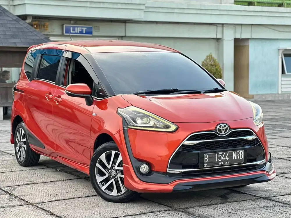 [Favorite color] sienta q 2017 sienta q 2018 sienta v 2017 sienta