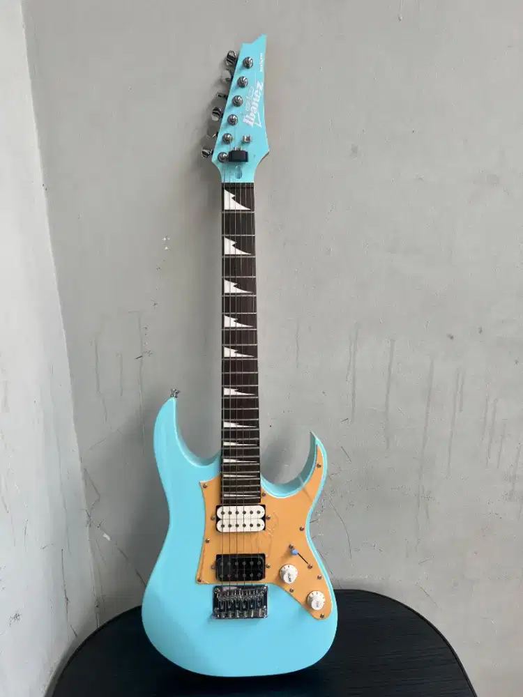 Ibanez Gitar Listrik Mikro 3/4 guitar electric warna unik