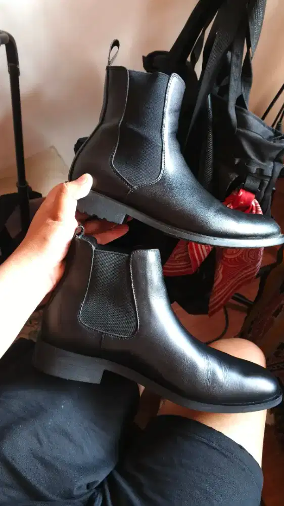 Chelsea boots pria 42 prabu