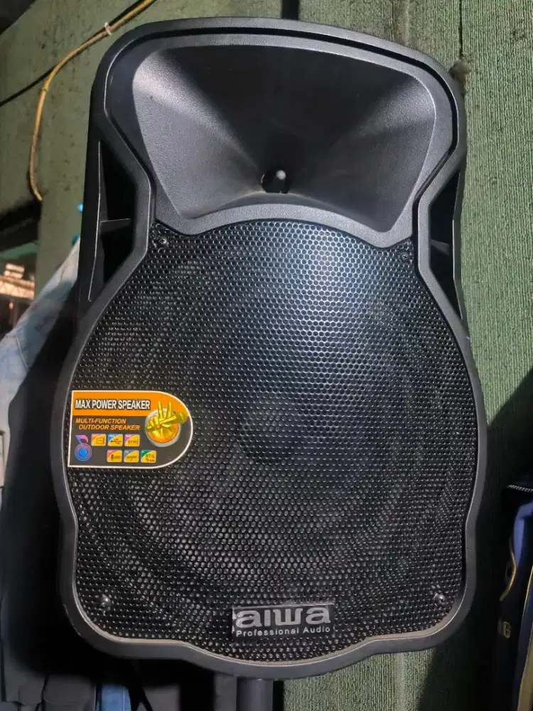 Speaker portabel bluetooth AIWA 12in