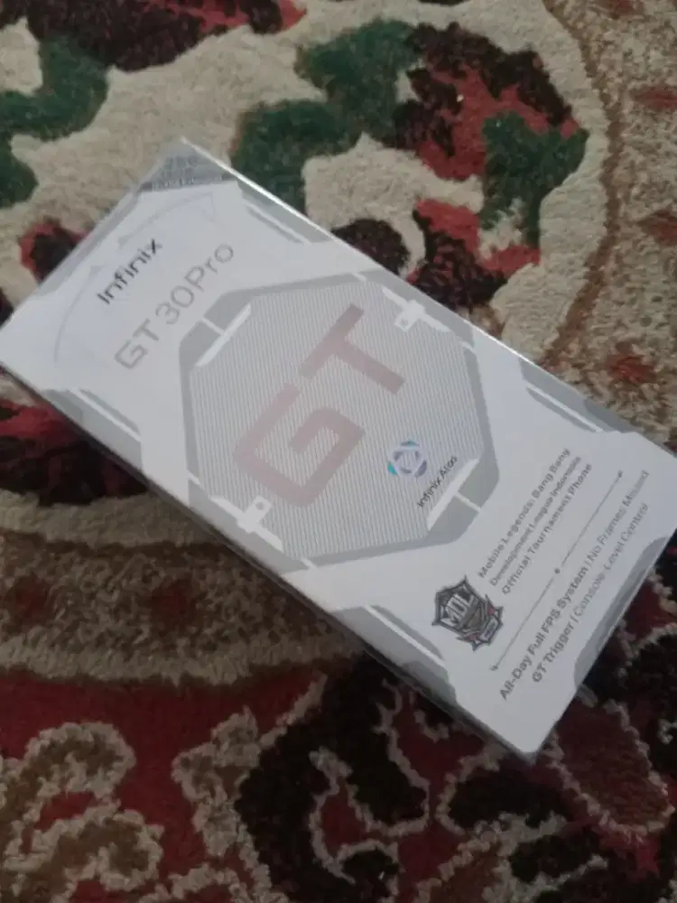 GT 30 pro 8+8/256 baru fres infniz