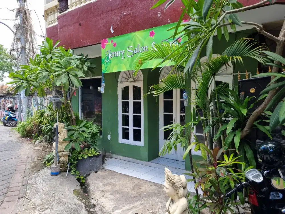 Di sewakan toko/ studio/ office dkt pantai Kuta