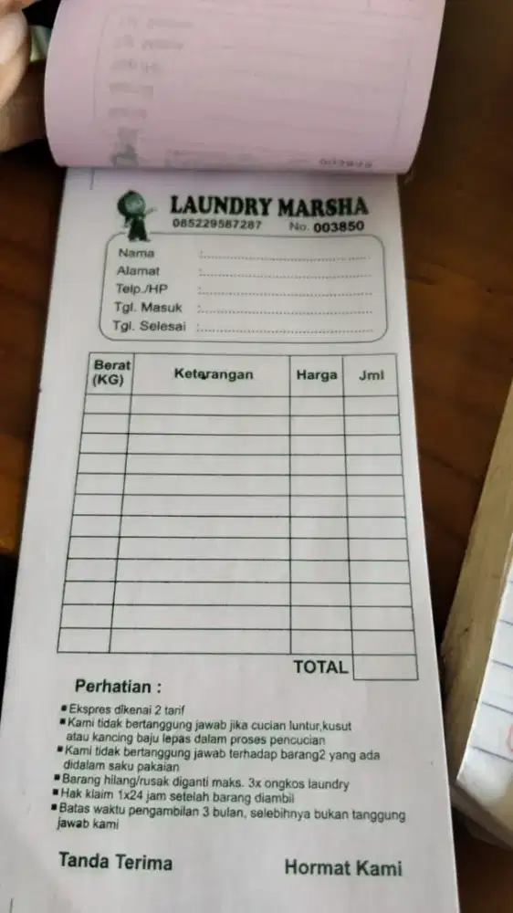 Cetak nota brosur banner mmt stiker bikin plang papan nama & neonbox