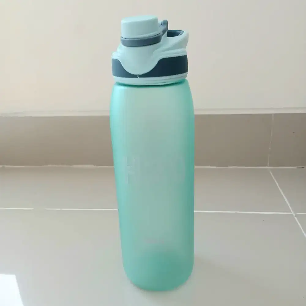 Botol minum Tumbler plastik DIY H2O 850ml, preloved