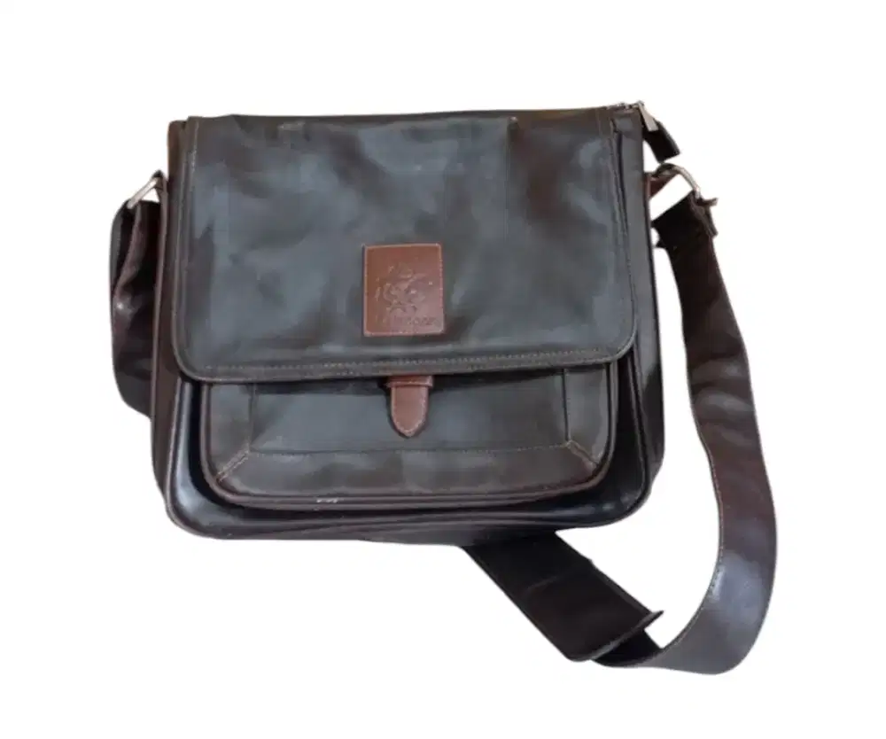 Tas kulit asli umno selangor