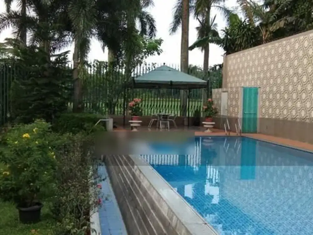Rumah Luas View Lapangan Golf Di Pondok Indah Jakarta Selatan