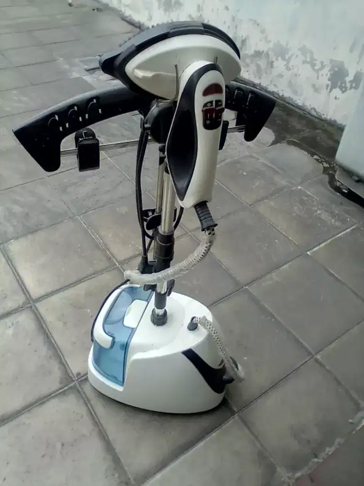 Di jual setrika uap