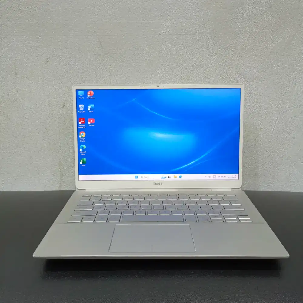 Dell inspiron 5391 13-inch Core i7 - 10510U RAM 8GB SSD 512GB