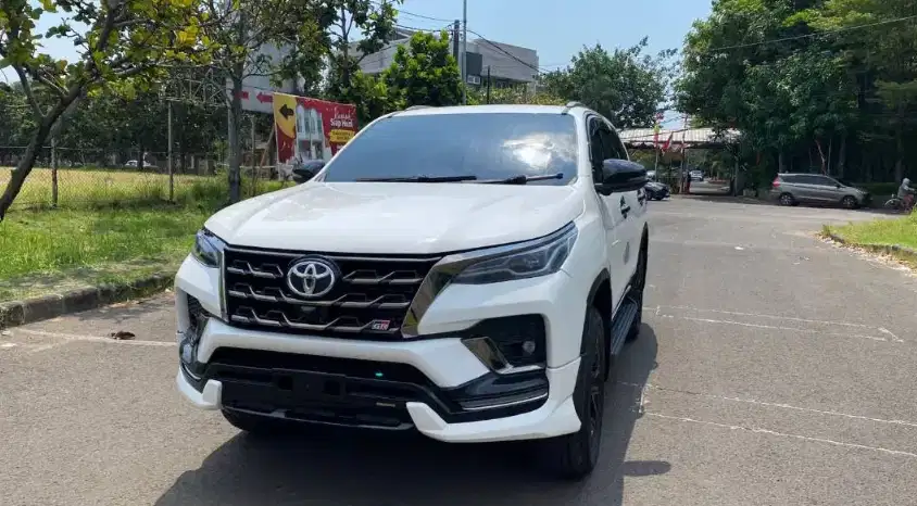 Toyota Fortuner 2.8 GR 2025