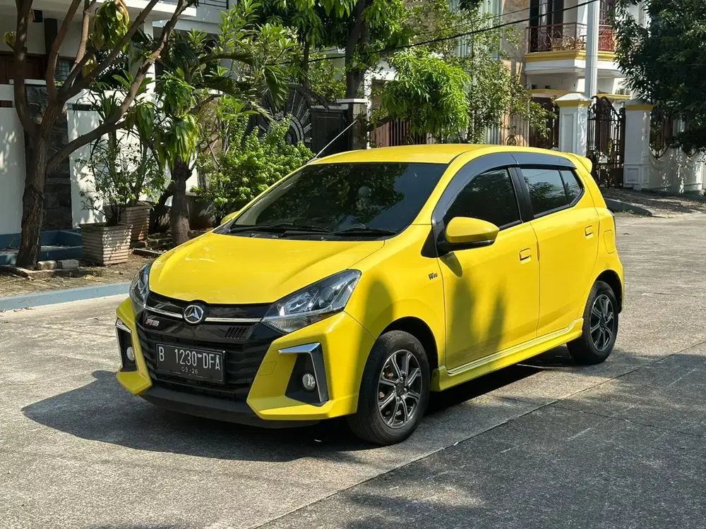 Daihatsu Ayla R deluxe AT 2021