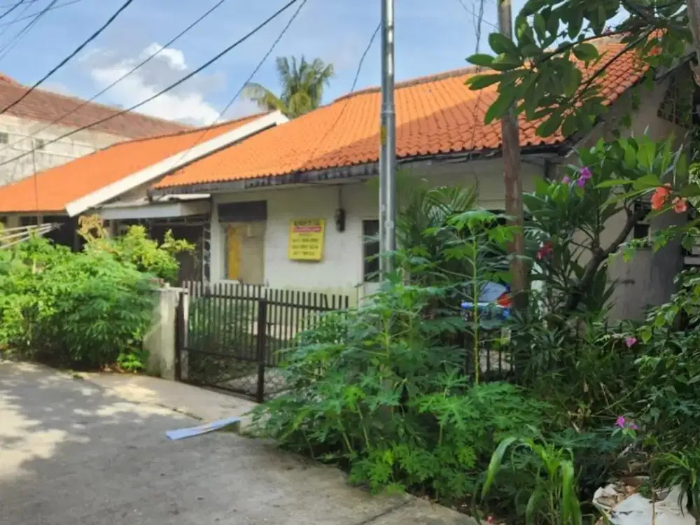 Dijual Rumah Luas, Cocok Untuk Rumah Kos Kelapa Gading di BCS, Jakarta Utara