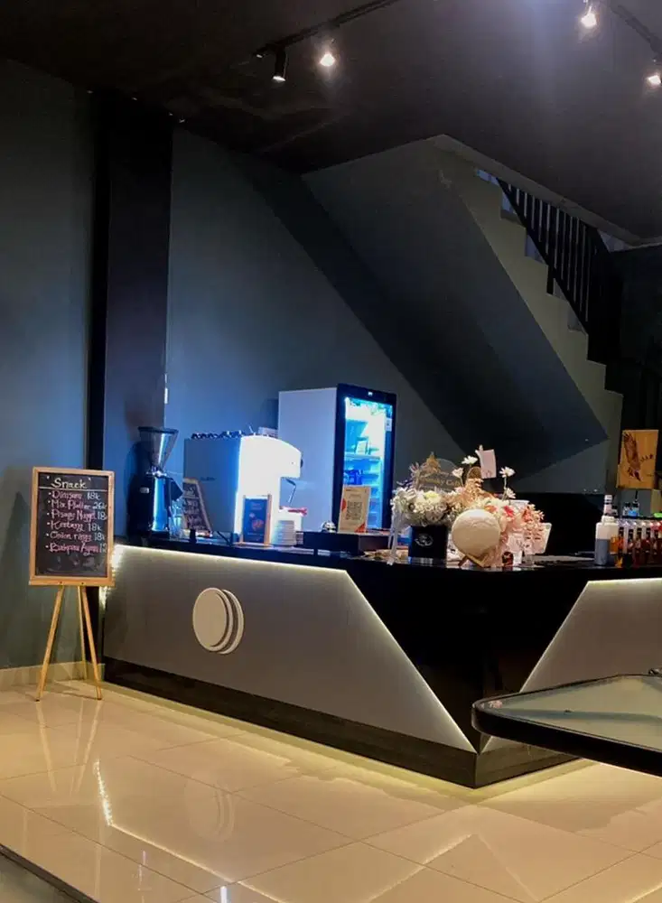 Meja Bar dijual Cepat