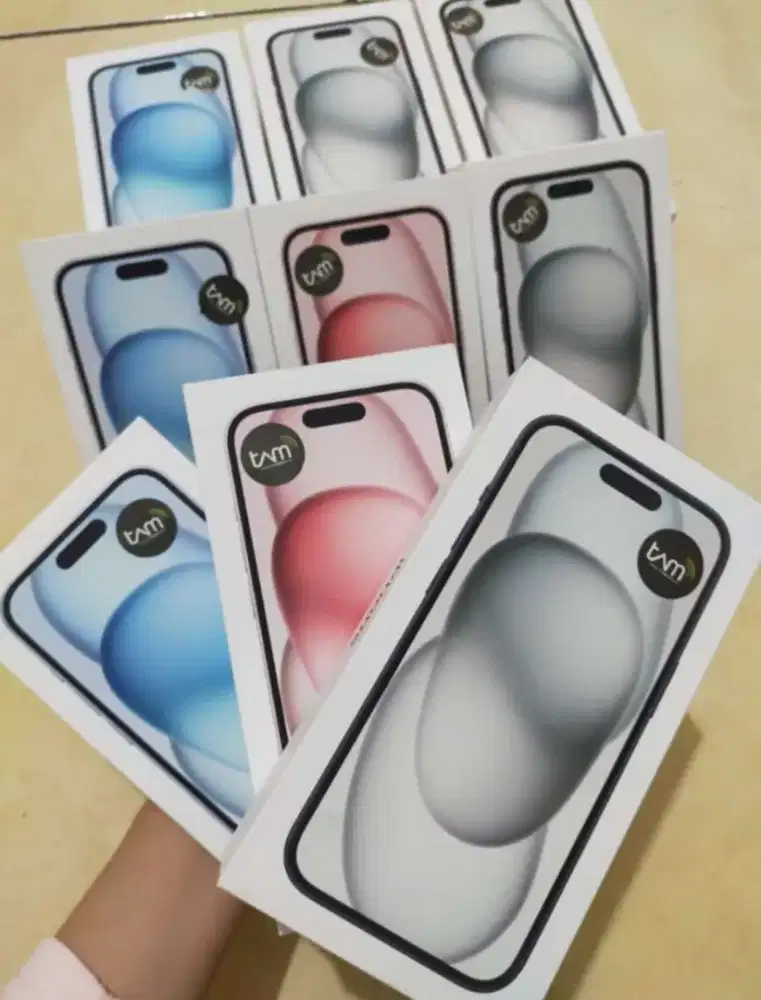 ready iphone 15. 128GB. ibox