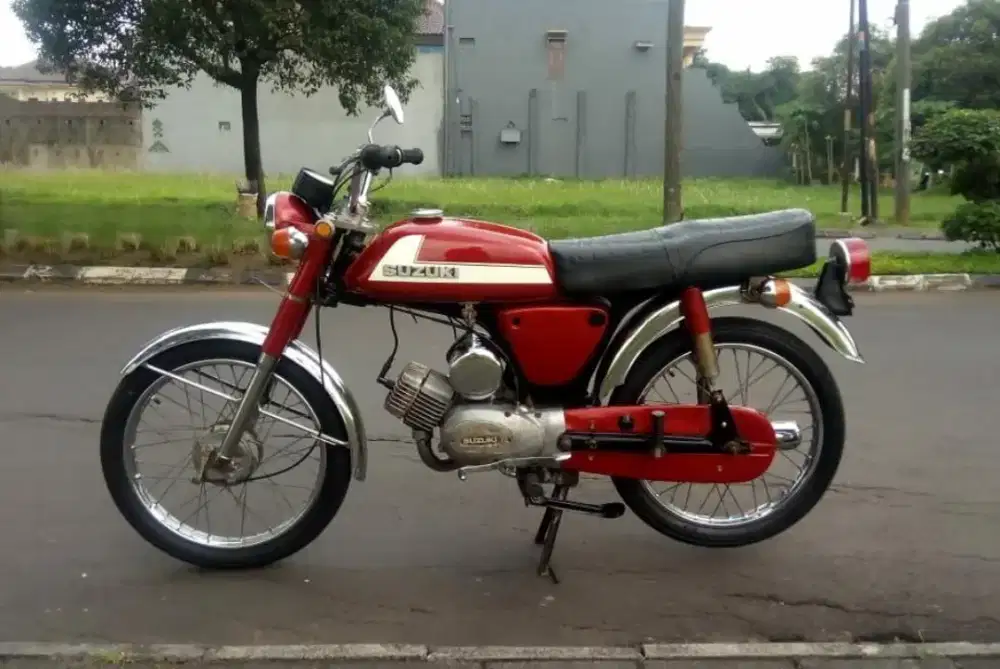 jual : suzuki A 100, 2 tak, full original, semua baru, siap pakai