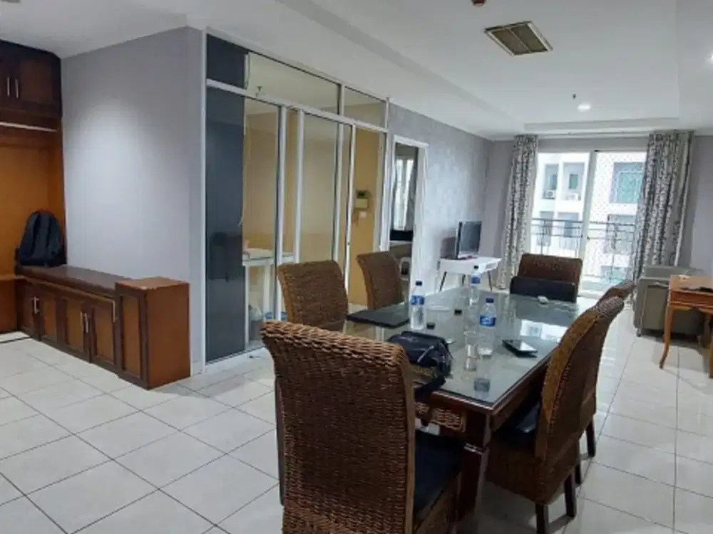 Apartemen Furnish 3 BR Siap Huni French walk Moi Kelapa Gading