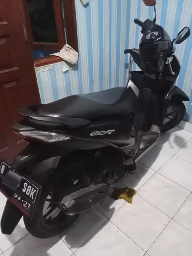 Honda beat warna Hitam th 2022