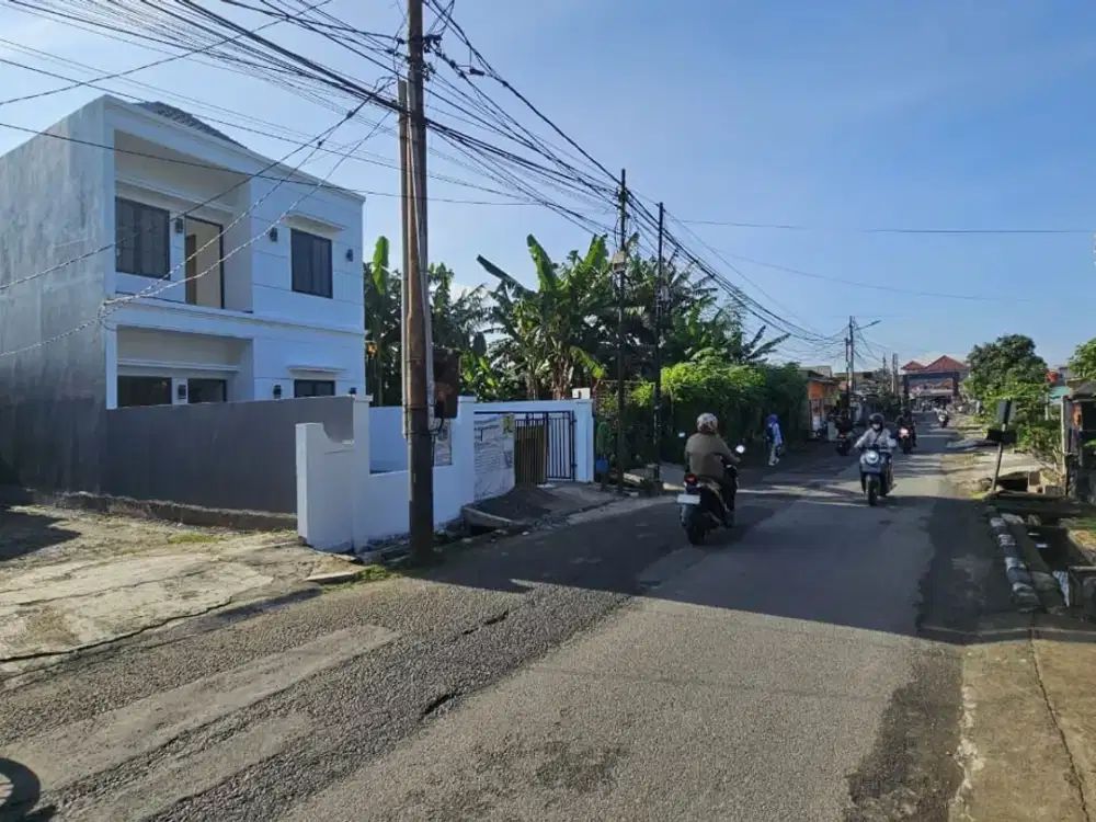 Rumah 2 Lantai Ready Baru Di Srengseng Sawah, Jagakarsa Nego Sampai Deal