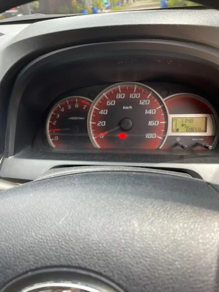 Toyota Avanza 2012 Bensin