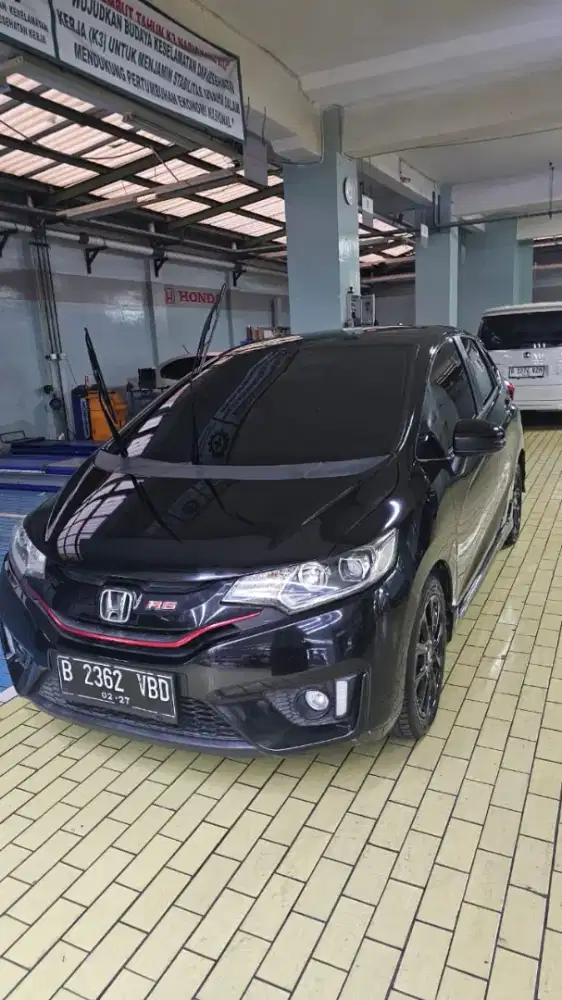 JUAL CEPAT  !! NEW HONDA JAZZ RS CVT SPECIAL EDITION