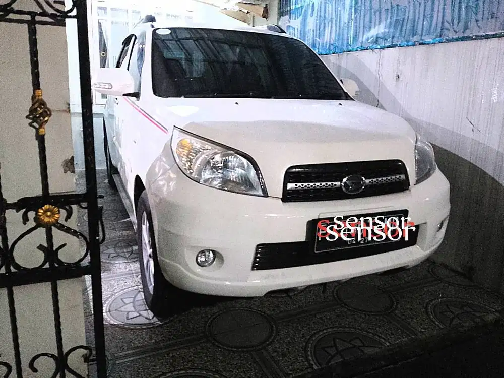 DIJUAL CEPAT – Daihatsu Terios TS Extra 2012