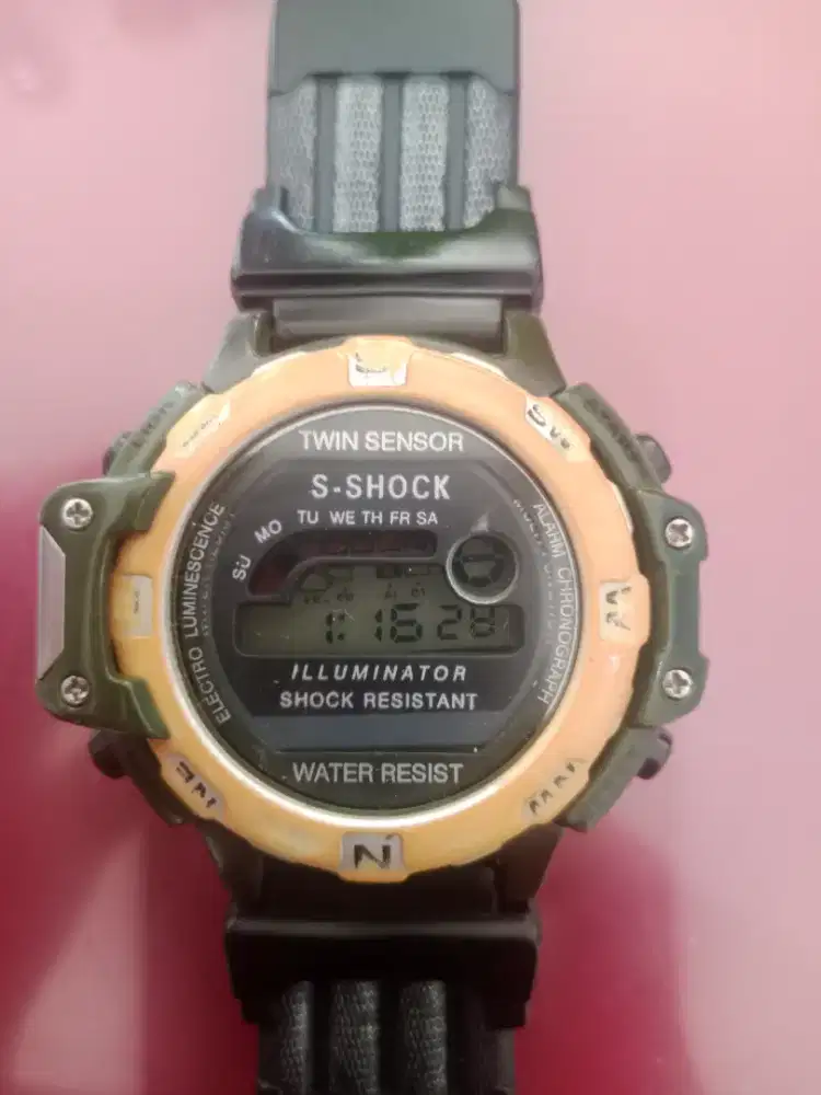 JAM TANGAN S SHOCK VINTAGE