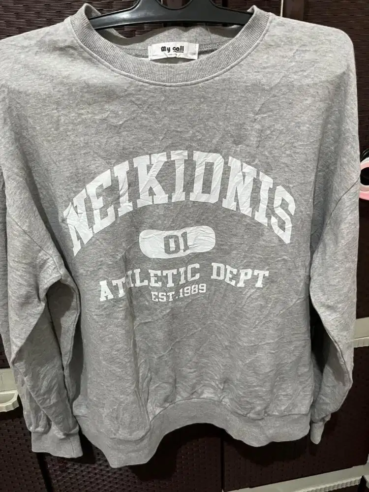 Sweater Wanita / Pria Unisex