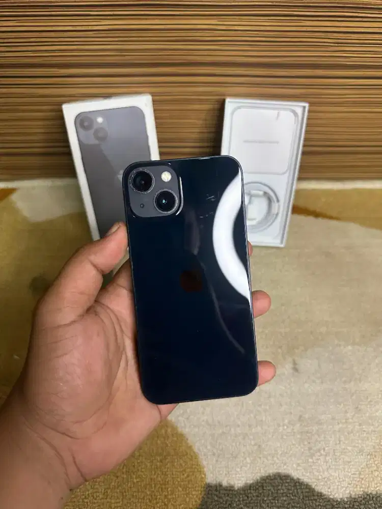 iPhone 13 128gb iBox