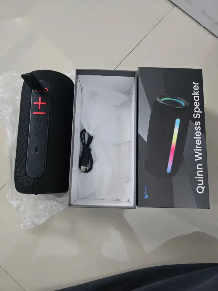 Speaker bluetooth. Cuma dibuka untuk diuji