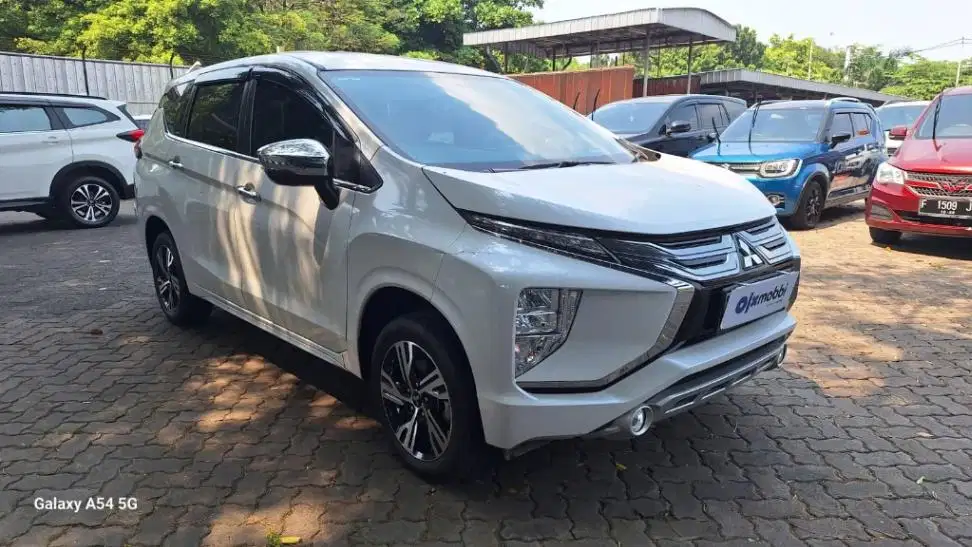 MOBIL PILIHAN Mitsubishi Xpander 1.5 Ultimate Bensin-AT 2021 TRT B