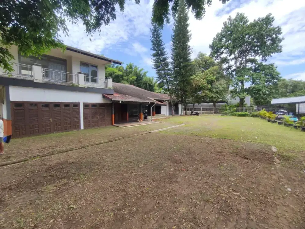 Ruang Usaha Disewakan  PDK Lebak Bulus