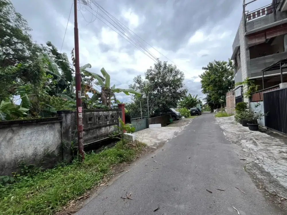 7 Menit ke UGM, Dijual Tanah Jogja : SHM Pekarangan