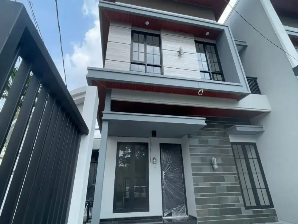 Rumah Manyar Jaya Surabaya Minimalis Row Jalan 4 Mobil