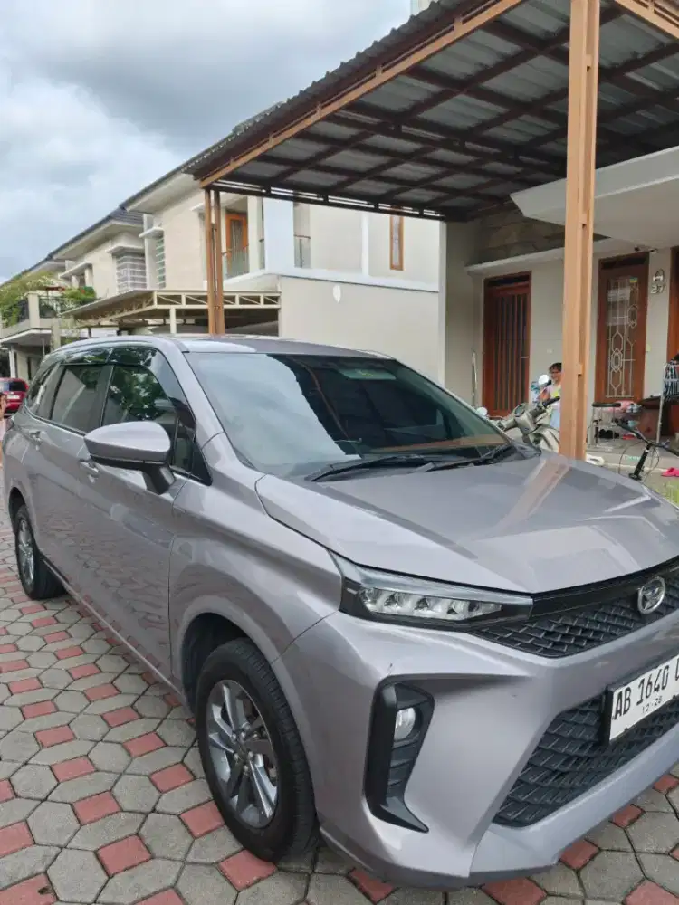 Jual Daihatsu Xenia 1.3 R CVT 2023