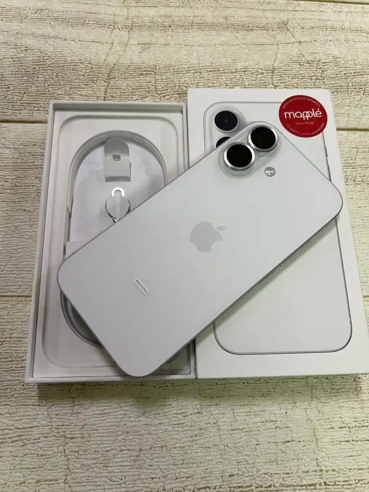 iPhone 16 128GB White di9imaP