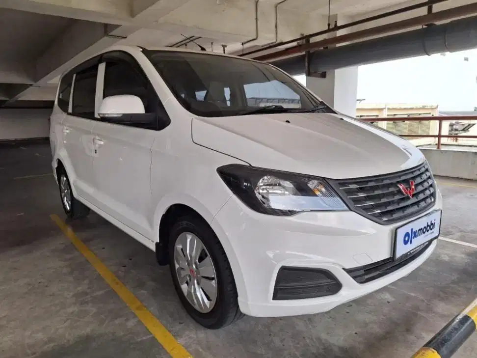 MOBIL PILIHAN Wuling Confero 1.5 Bensin-MT 2019 BIL B